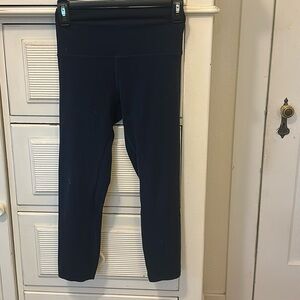 Align Lululemon navy blue leggings.